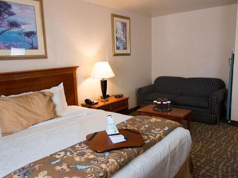 85E2FA89541DA01F81FBFA48BACF715B