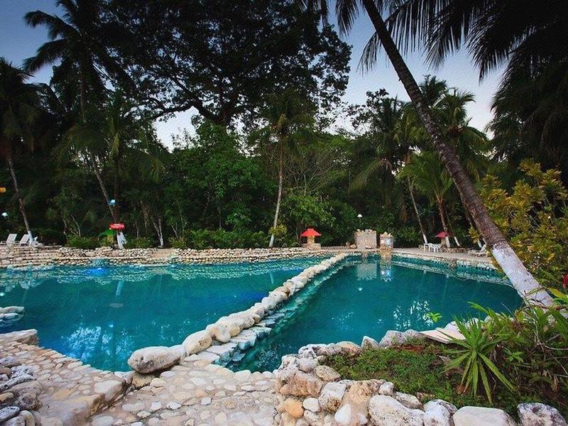 FB18A27F8185C1778441A914F3978BB7