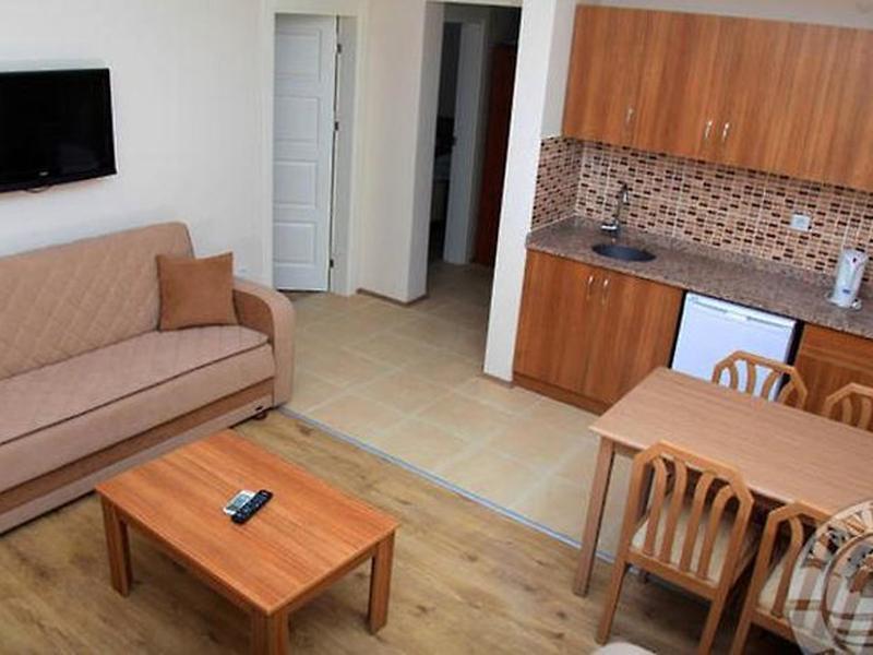 8BE7C73E05F423B0897918130156DF1B