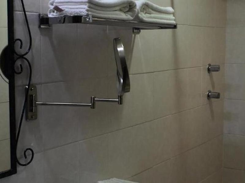 53CC317AADA6ECF8567E76C834513F6E