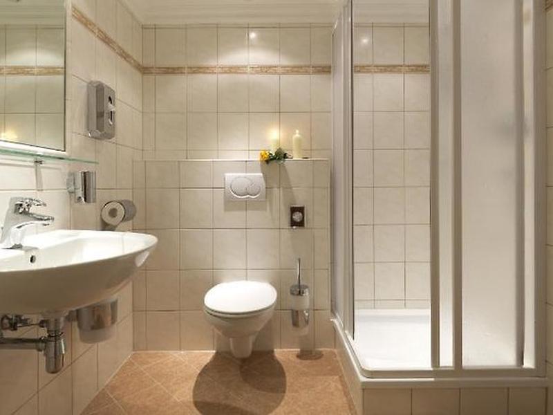 919D52C5E118C057B1A72C37CC5765F4