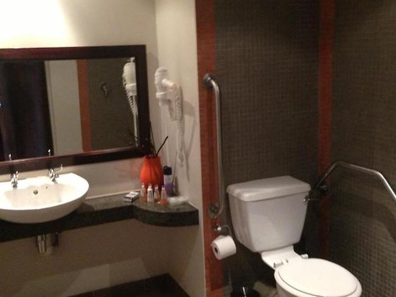 3056C46F2963E3231A5B386972765C1D