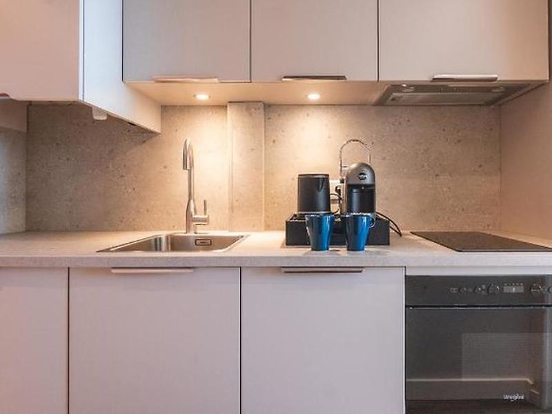 F39A59555E573B2DAD632D32EC58EE2A