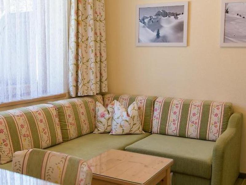 1B6755FC83233CA4753D32A3D6B3DB56