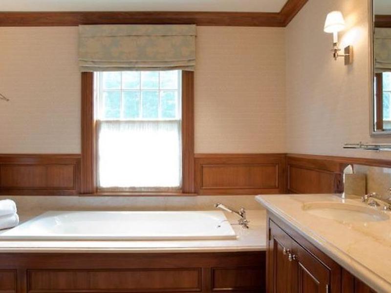 BF56DE2581255228167765C1718794CA