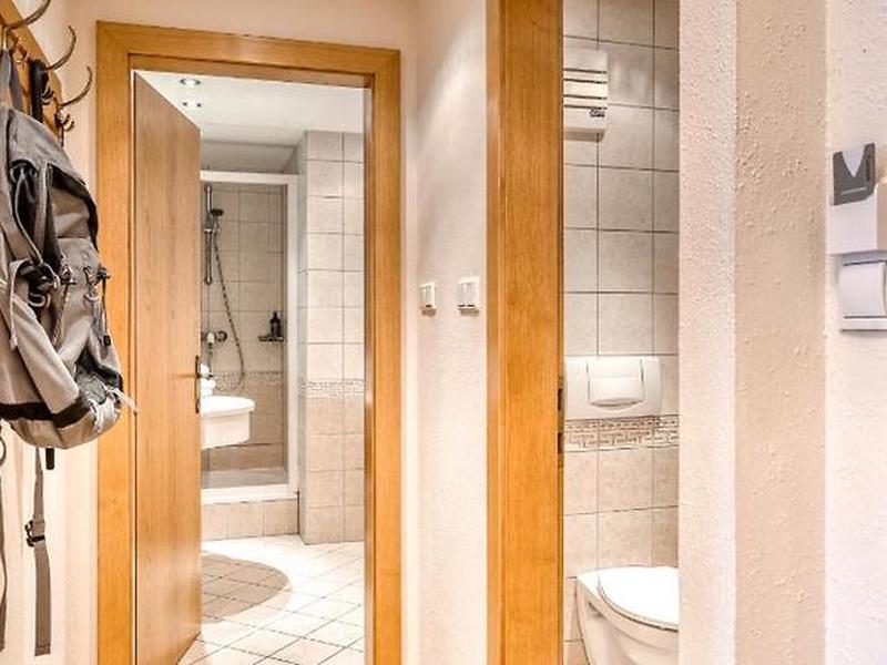 42A0A32FC265EDB34AD55CB29B133E5E