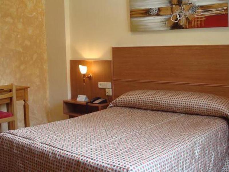 F92246501D5F38C5E9F1A95C3C2395F3