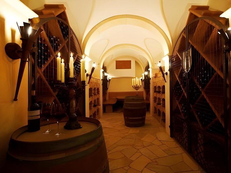 EC9AB1B42AFB170F9C138336F9E53AD0