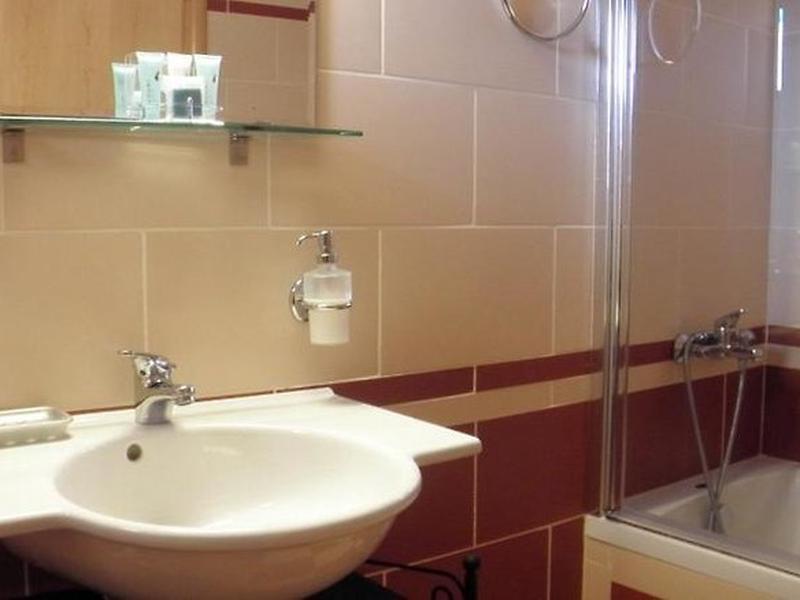 D5B9AE9007D198F1615988537A4177B4