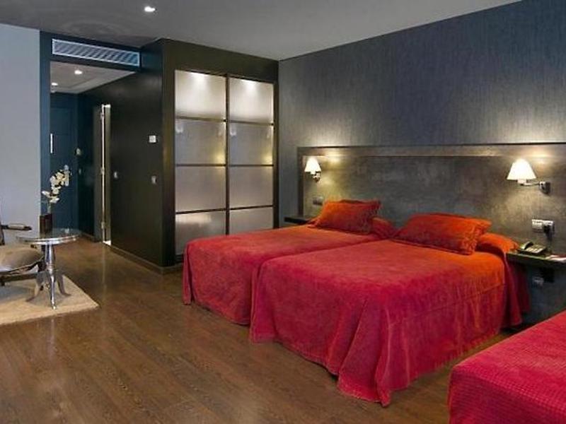 B4FFAEEE656D199526139918B0E20B90