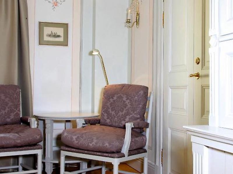 86039D9B8D672E853573001EC988AF91