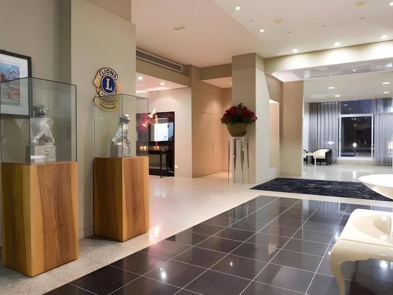 18235CB39956DE0C49595DAA79D4375B