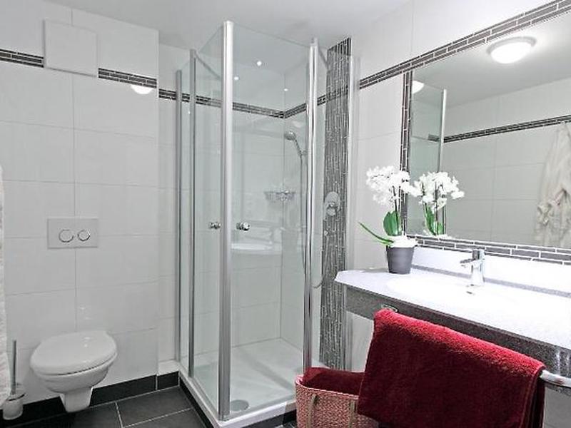 527ED662FE89C835F23C45EDAAB92FB1