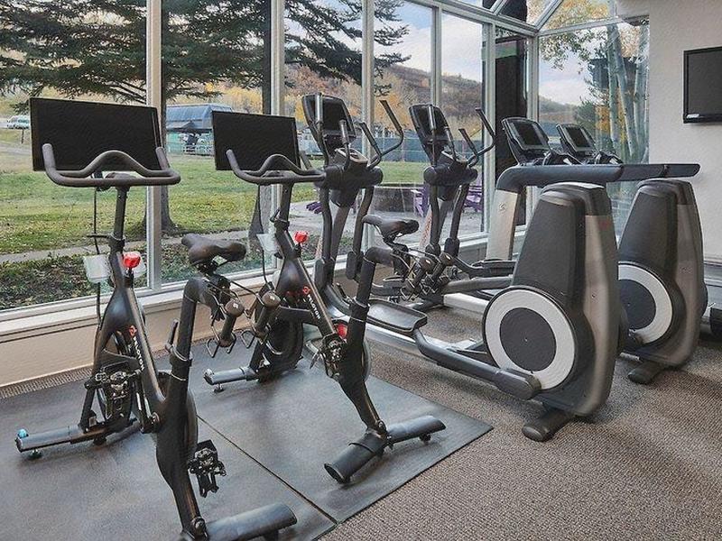 B45DCF4B5F934A639CF8325F6C1575F1