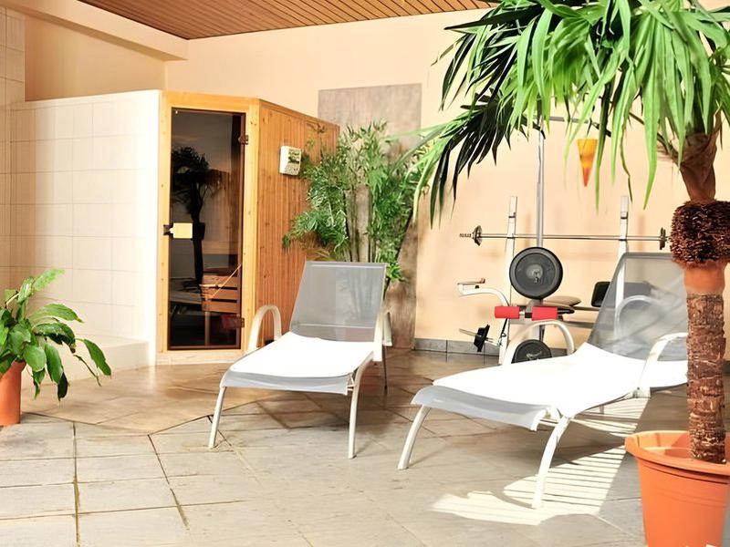 510926D44ABBA94D3BB3715D3C00B84E