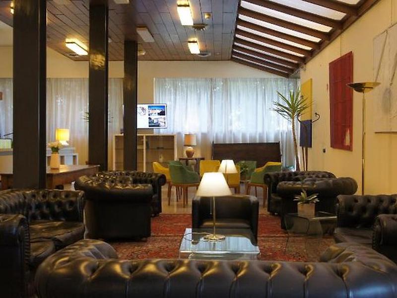 93E5B128360ECAACC17413BD249E9098