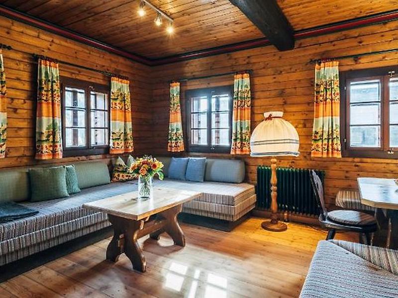 2BB76E95171256E6172F0D289BA7249C