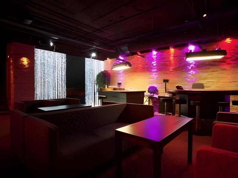 700A824C093BB7AE61DE2AABC6CB7CE6