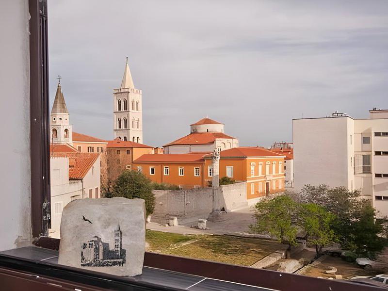 F1D58AE0409DE0FB282B7E3FDF814EFA