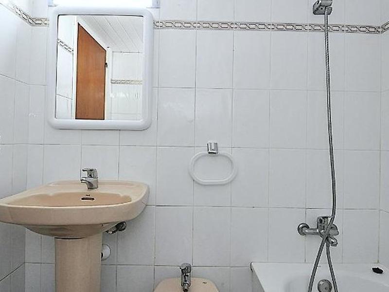 AE10052A3B4146013E29B8C0C7EF62E2