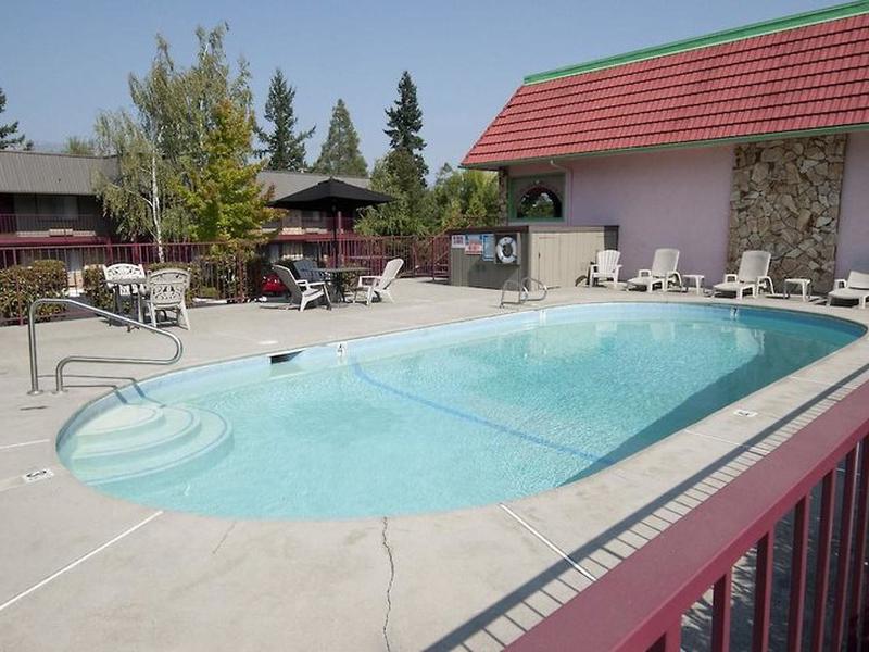 5812E8E158F7BF2023F4384943DF5D10