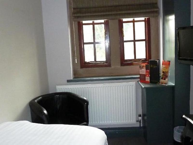 0BBD0C18426301C057E3FC7BA1BD05AD