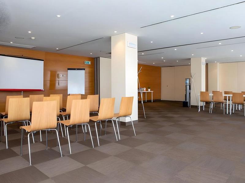 1919E6234C84A73972F0F48371AF70B2