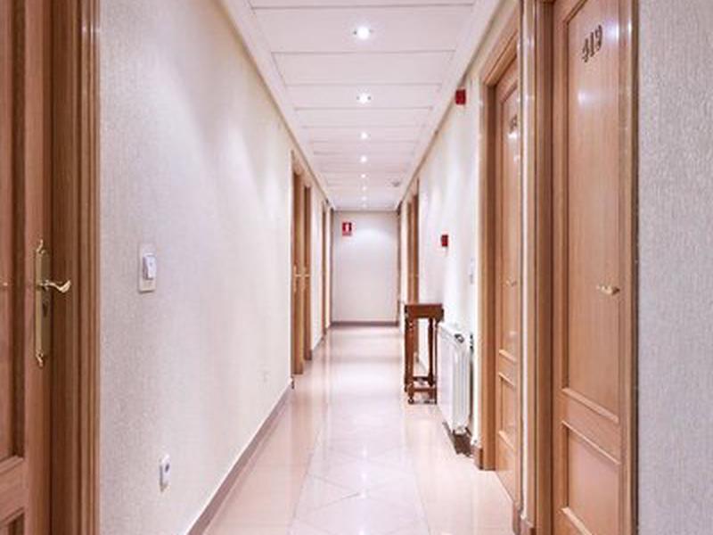 2ED5E4514001F761CADB35237689E5D3