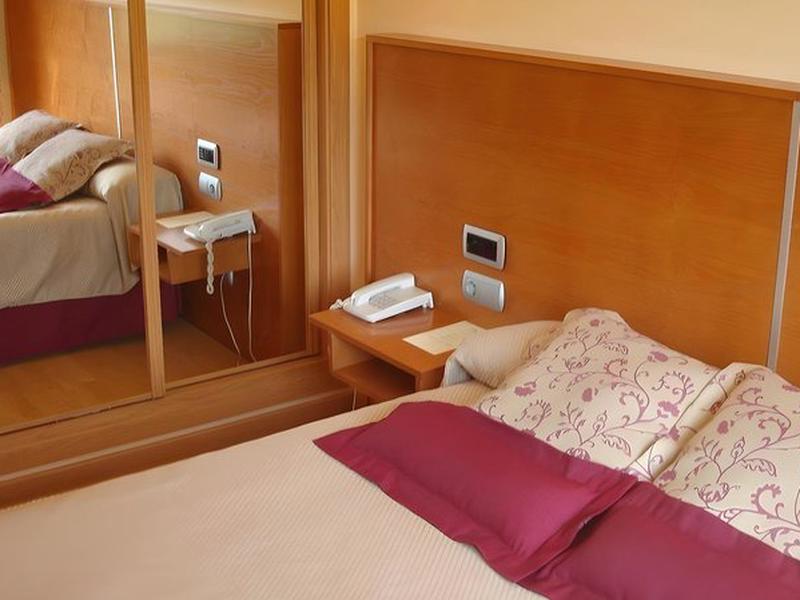 FB48422F0537D9AEFC20D5771A68D395