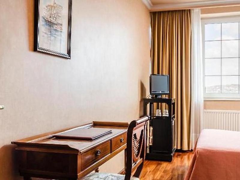 0307D7EC536936379C0772268A1B41B1