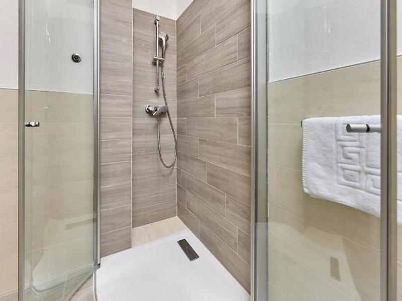 AB6DB55985AFC492EA64BC28CC07C9E0