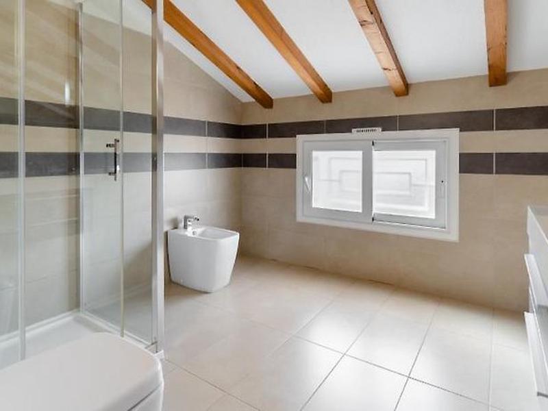 B22BDD1375DE3E101BBCA85F74467E27