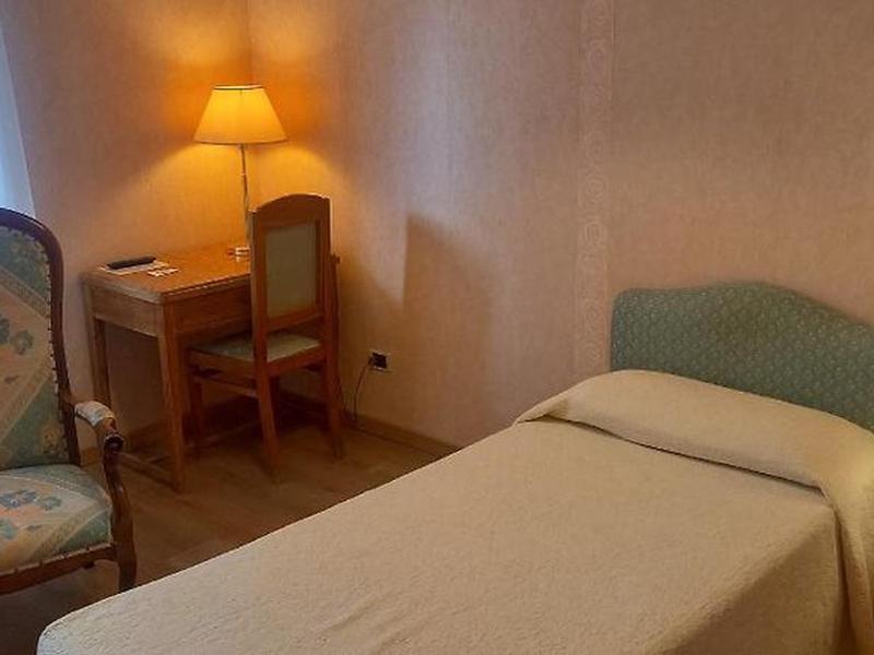 7C3B3B54D5589F1955531470C9FC462F