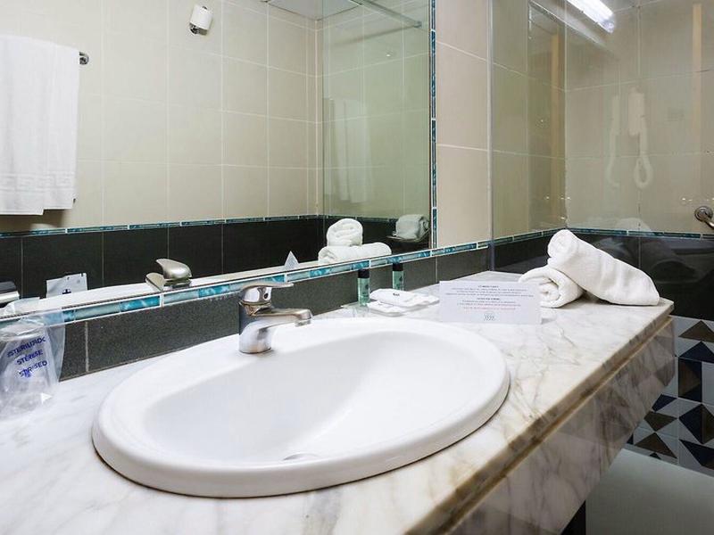 CA5D40E2A1201A02E85DE5A8DDA36B2F