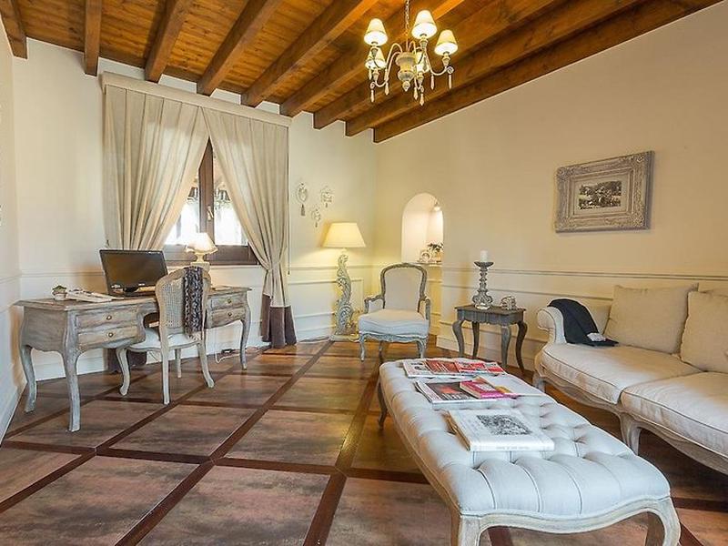 8632C0858BD9E87ABC9E1370DB303FE2