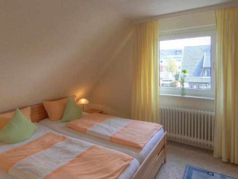 38DB9F80343A2638F6251AFF43AEF448