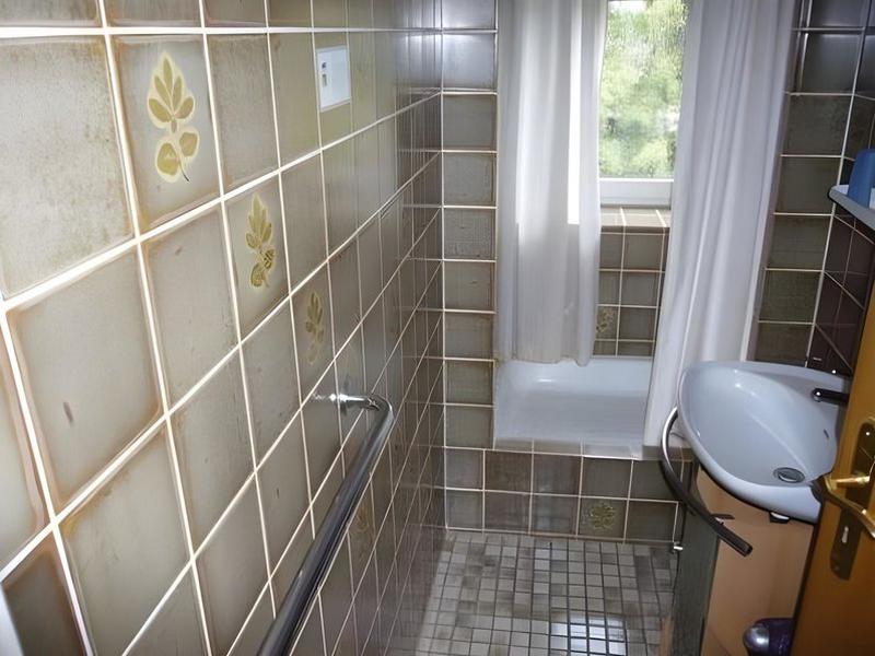 56003D38693C333AF4F524F4CC700935