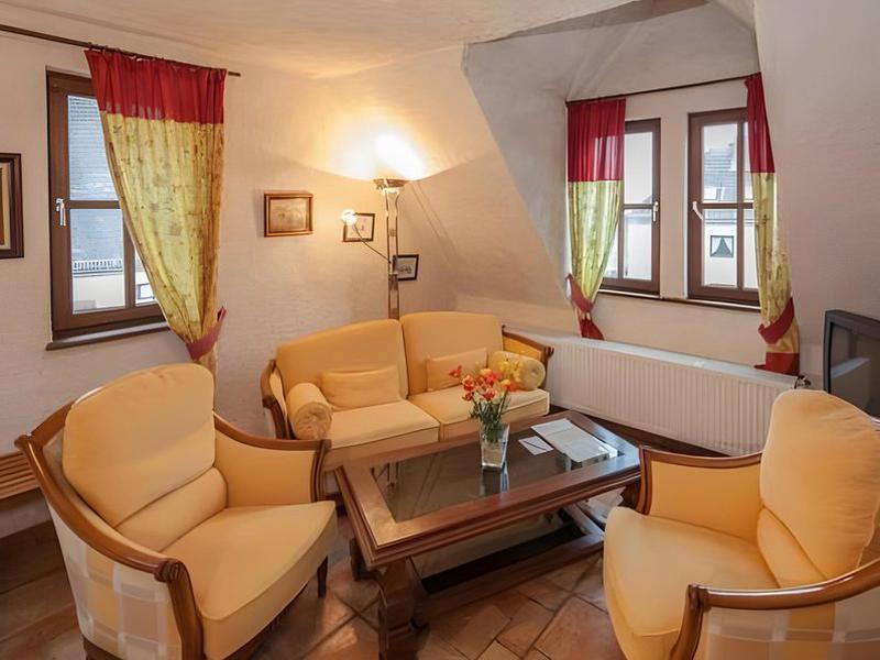 ED48C811312BE08B638E0DF94422E63F