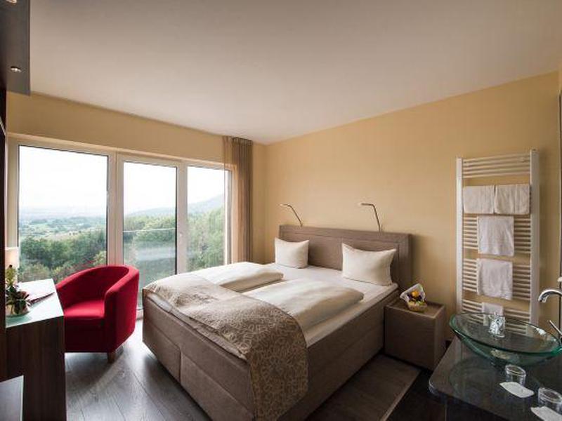 530F6A57400F1199B9798288E69F96F0