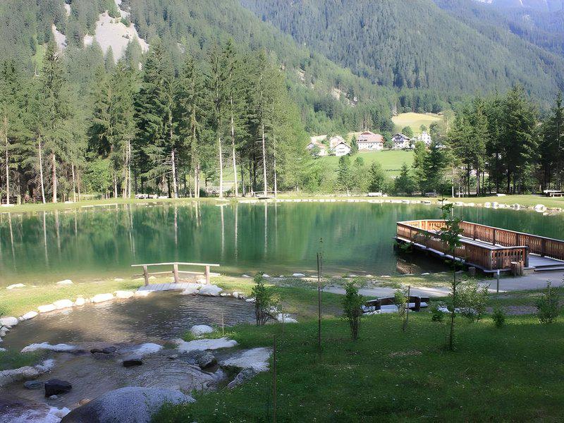 0B046B197052C53BA0DF66CFE2505589