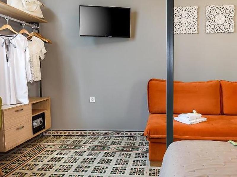 ED716500B08818D0C5EB84276C5C7C48