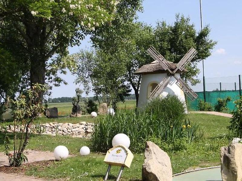 544E9E9CE0EE4672B0BDFFA3BCE1F8EE