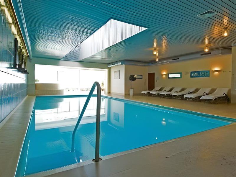 41199AE0AFCF0F228889F5A79F365EFE