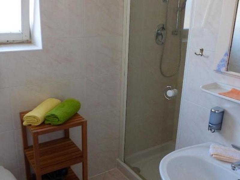 F386B231CBA6A926E44B5C1B59A2B0B0