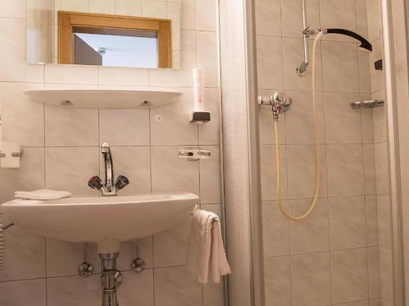 47DBBEED743B1EA12CC6F856DC782532