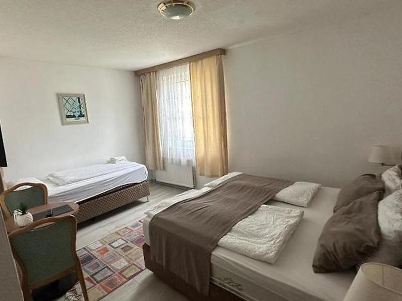 09B9644D471B701F8925EBACCD72899C