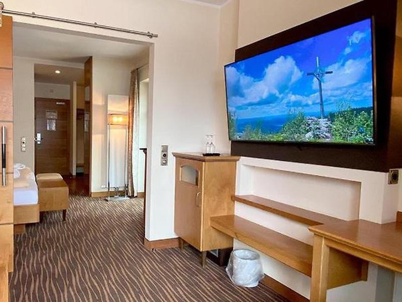 BC0F38795735A641529B201C06A5CF8F