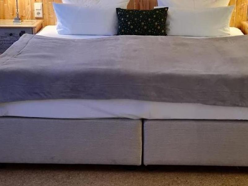 F324B4590D38F27675BF2EB8E0FE769D