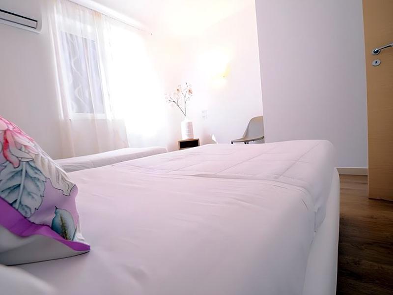 046F6C08FEC80FB69C3B24DBD2086221