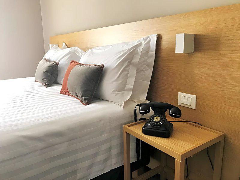 DC2EB8E2A11F116695FA511B1A1981AE